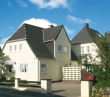 Villa-kamp-im-friesenstil-app-nr-04 شقة *